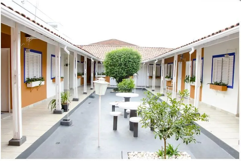Hotel Gandhi-1