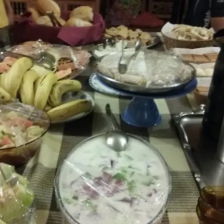 Hotel Gandhi-3